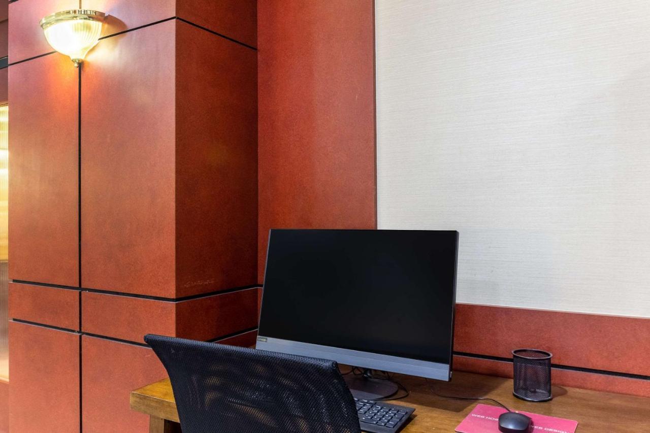 Quality Inn Milwaukee- Brookfield Esterno foto