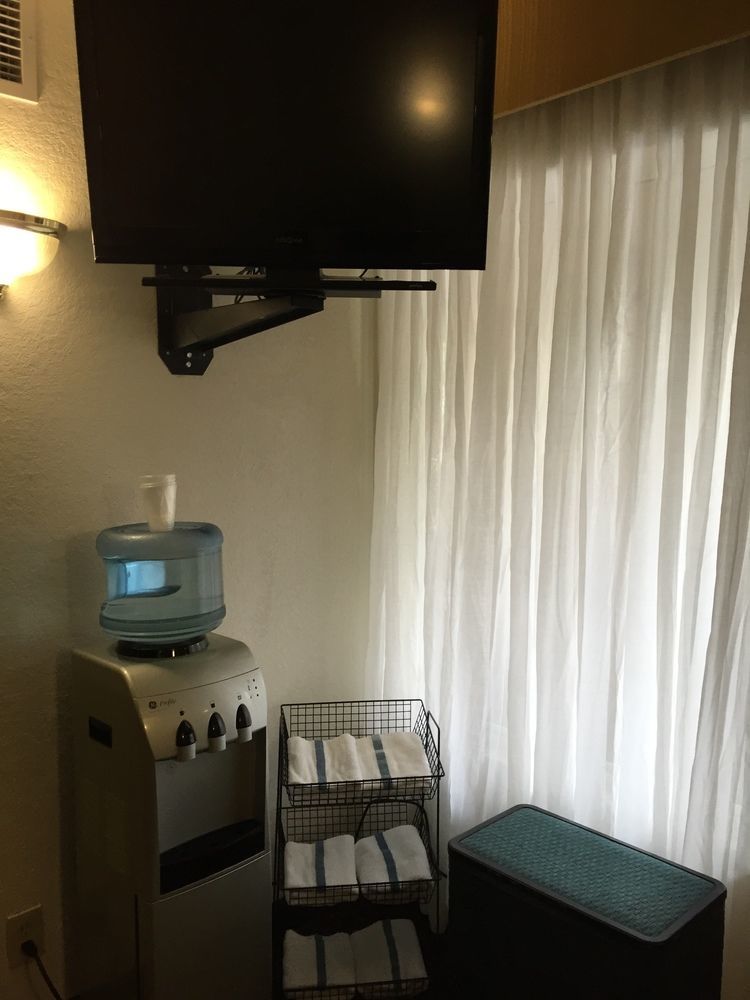 Quality Inn Milwaukee- Brookfield Esterno foto