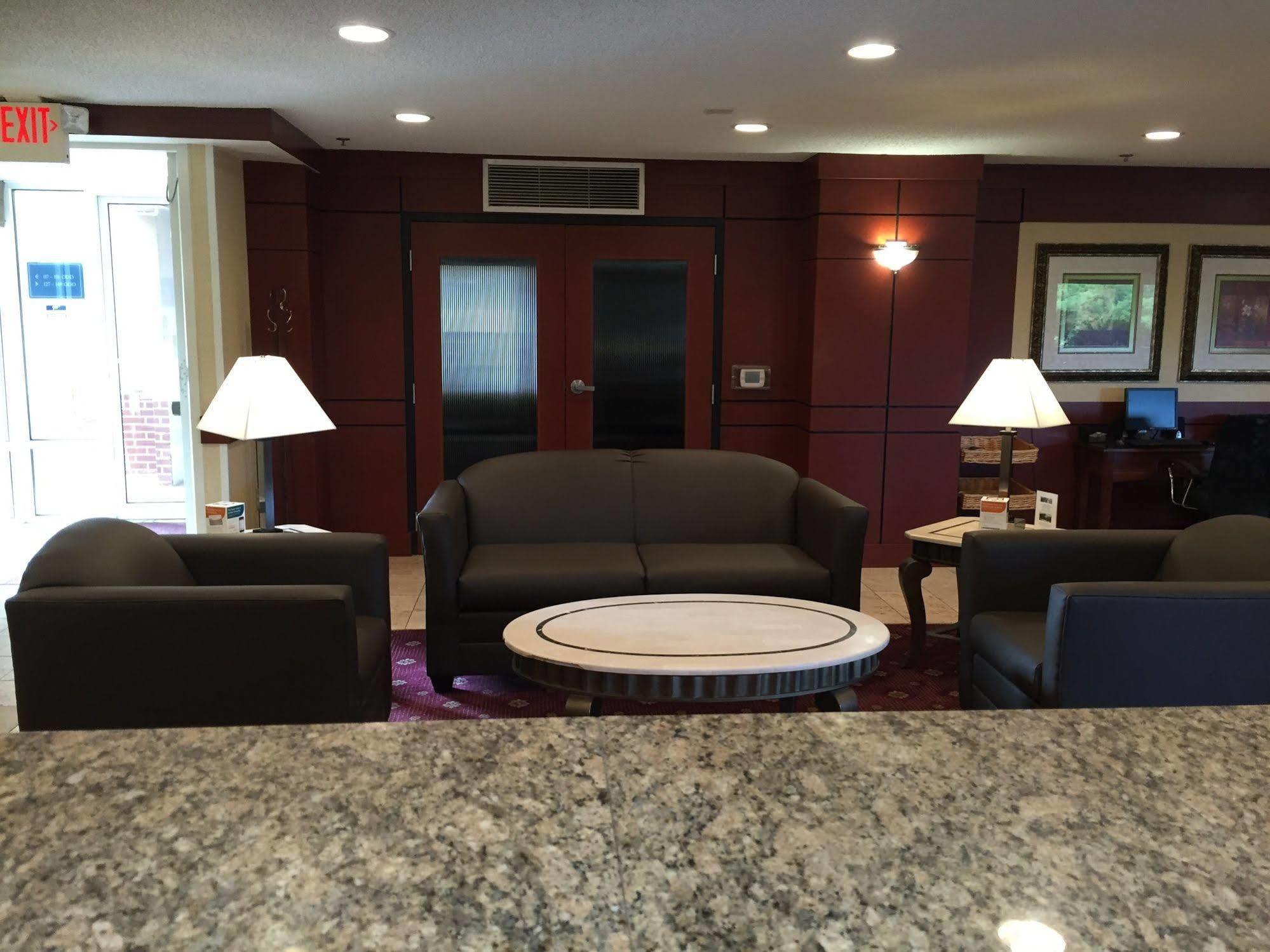 Quality Inn Milwaukee- Brookfield Esterno foto